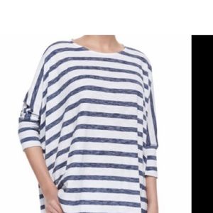 Alice + Olivia Patti Striped Shirt medium